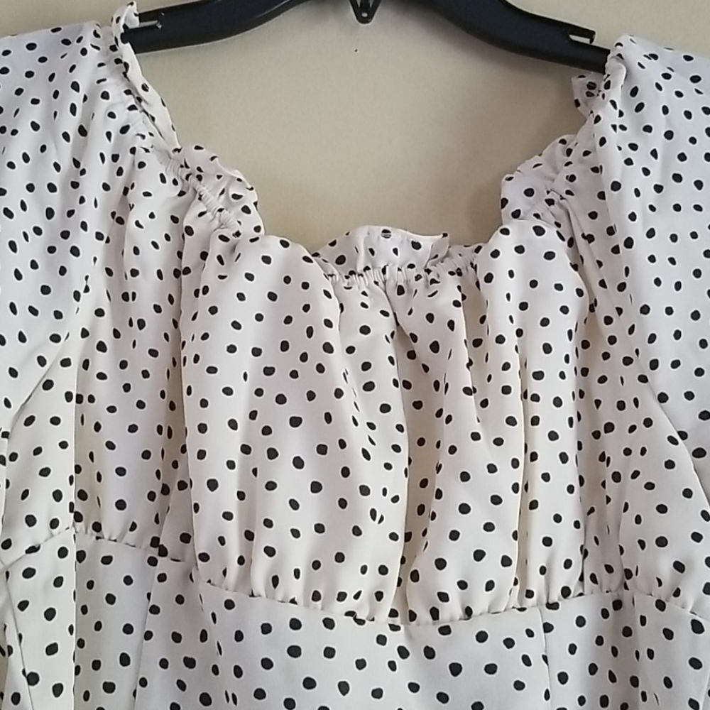 Society & Stitch Sweetheart Cropped Dot Blouse M - Picture 15 of 16